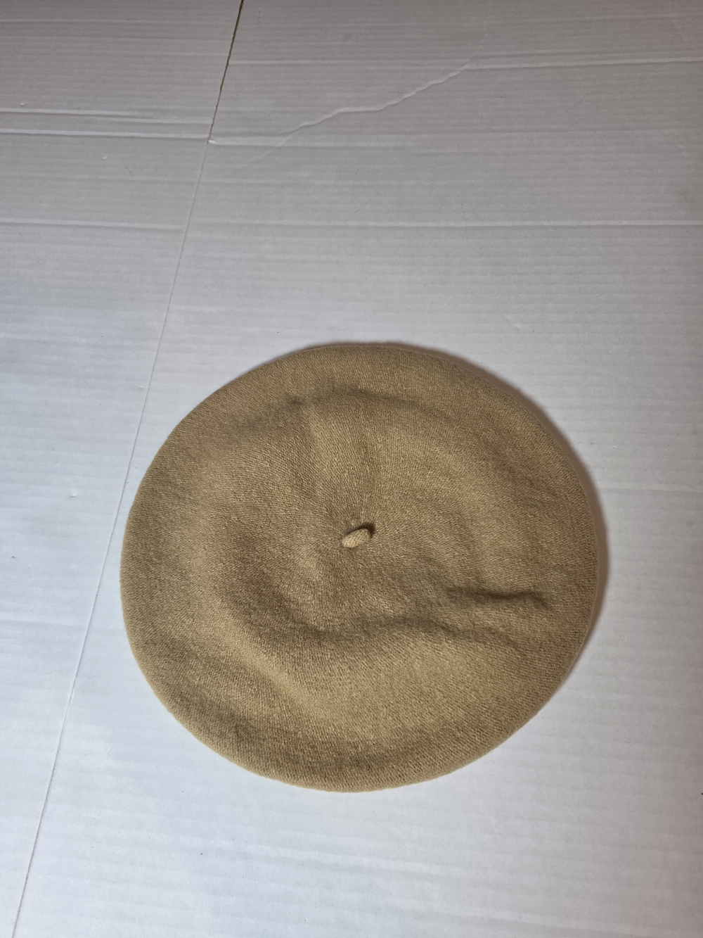 P.R.T. Ultrabasque Classic 100% Wool Tan Beret Hat Bohemian Retro Elegance
